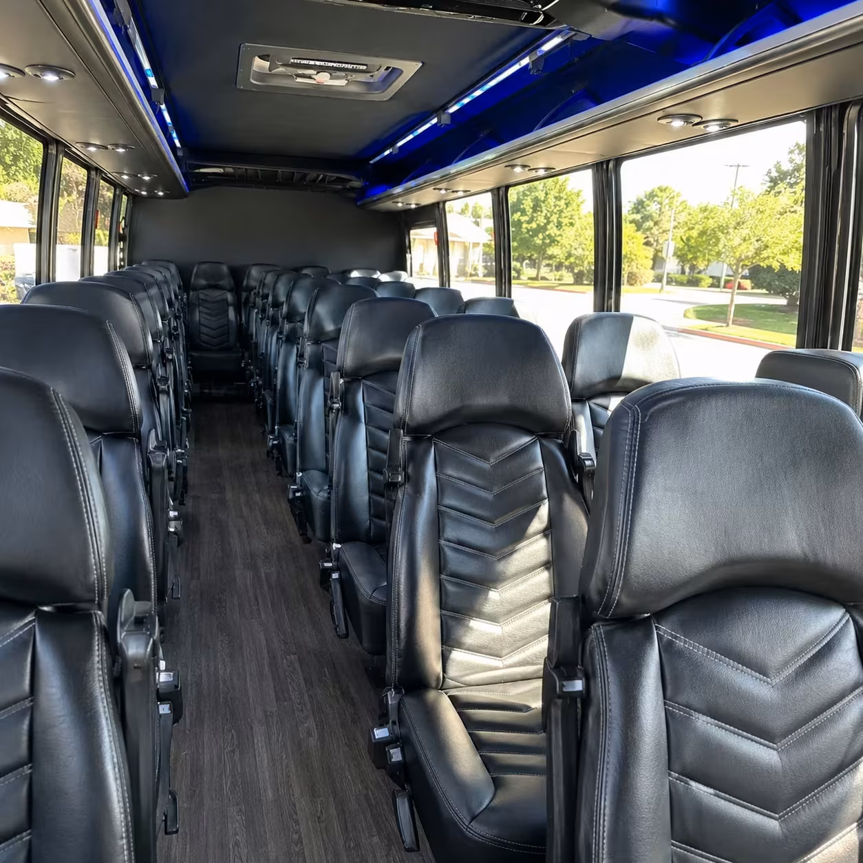compton 35 passenger minibus rental