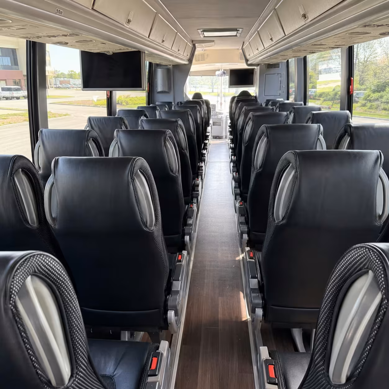 compton charter bus rentals for art and culture museum trips