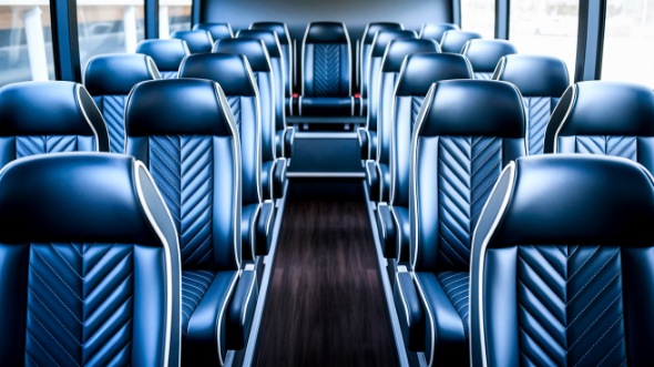 compton 15 passenger minibus rental