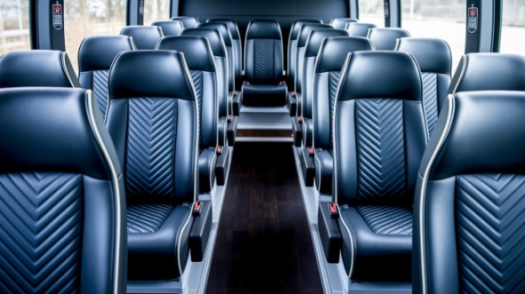 compton 28 passenger minibus rental
